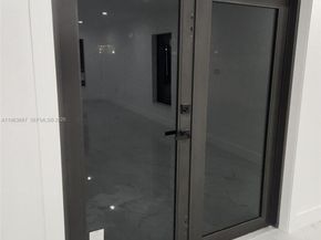 18450 NW 56th Pl, Miami Gardens FL 33055