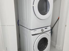 18450 NW 56th Pl, Miami Gardens FL 33055