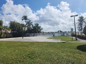 18450 NW 56th Pl, Miami Gardens FL 33055