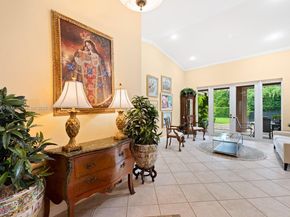 10621 SW 77th Ave, Pinecrest FL 33156