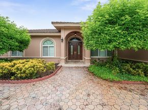 10621 SW 77th Ave, Pinecrest FL 33156