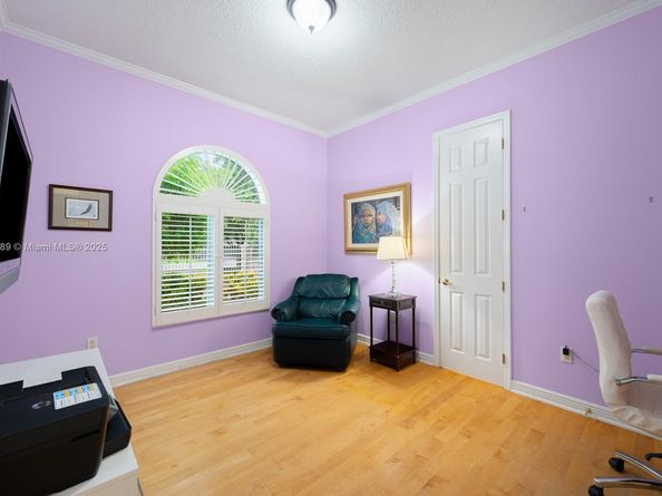 10621 SW 77th Ave, Pinecrest FL 33156