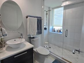 2950 NE 188th St 501, Aventura FL 33180