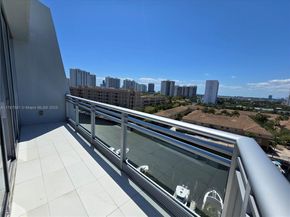 2950 NE 188th St 501, Aventura FL 33180