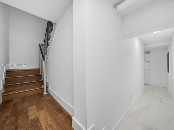 100 S Pointe Dr TH13, Miami Beach FL 33139