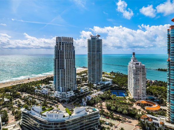 100 S Pointe Dr TH13, Miami Beach FL 33139