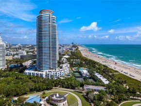 100 S Pointe Dr TH13, Miami Beach FL 33139