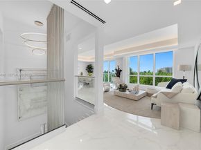 100 S Pointe Dr TH13, Miami Beach FL 33139