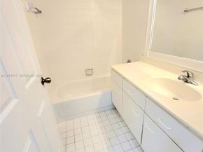 17286 Boca Club Blvd 2108, Boca Raton FL 33487