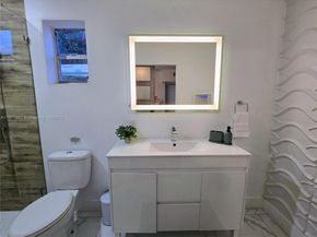 6571 Park St, Hollywood FL 33024