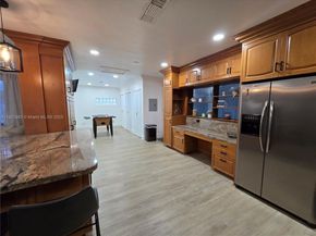 6571 Park St, Hollywood FL 33024