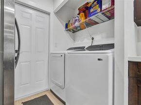 4029 SW 22nd St, West Park FL 33023