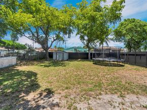 4029 SW 22nd St, West Park FL 33023