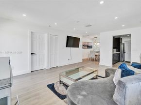 4029 SW 22nd St, West Park FL 33023