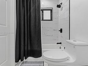 4029 SW 22nd St, West Park FL 33023