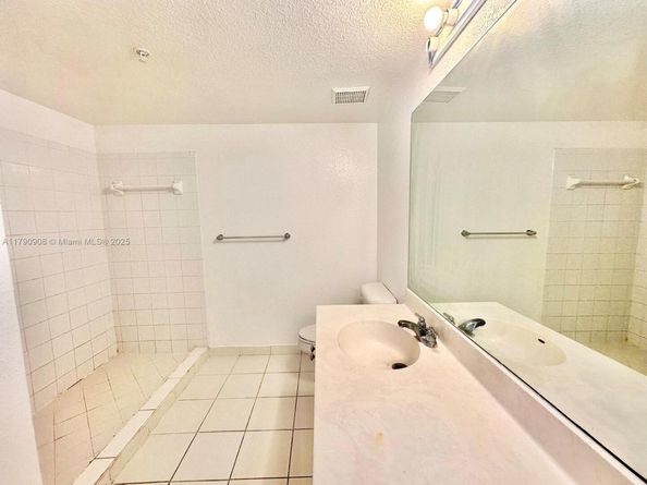 15470 SW 284th St 3308, Homestead FL 33033