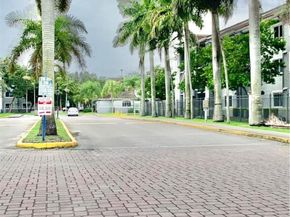 15470 SW 284th St 3308, Homestead FL 33033