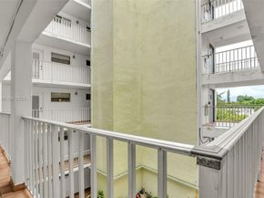 8001 Crespi Blvd 4B, Miami Beach FL 33141