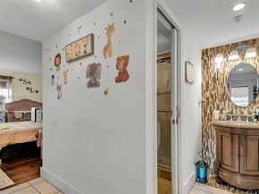 8001 Crespi Blvd 4B, Miami Beach FL 33141