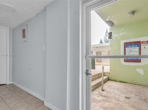 8001 Crespi Blvd 4B, Miami Beach FL 33141