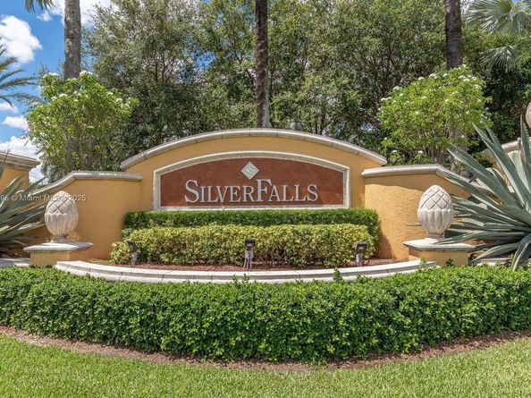 13216 SW 44th St 11204, Miramar FL 33027