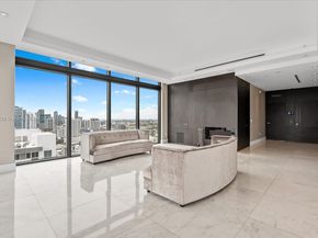 460 NE 28th St 4104, Miami FL 33137