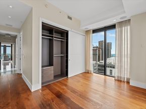 460 NE 28th St 4104, Miami FL 33137