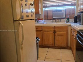 1428 NW 51st Ter, Miami FL 33142