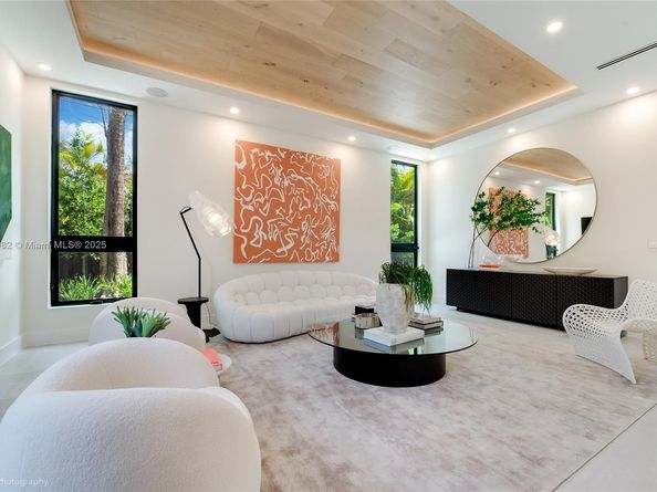 4110 Park Ave, Miami FL 33133