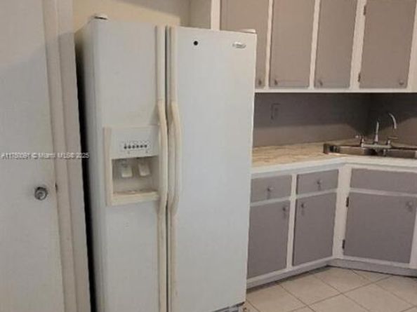 1450 NE 191st St 205, Miami FL 33179
