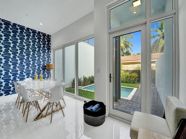 1220-1226 NE 15th Ave, Fort Lauderdale FL 33304