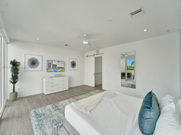 1220-1226 NE 15th Ave, Fort Lauderdale FL 33304