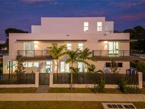 1220-1226 NE 15th Ave, Fort Lauderdale FL 33304