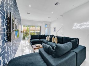 1220-1226 NE 15th Ave, Fort Lauderdale FL 33304