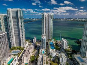 480 NE 30th St 904, Miami FL 33137