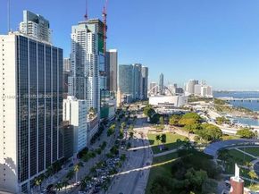 253 NE 2nd St 1007, Miami FL 33132