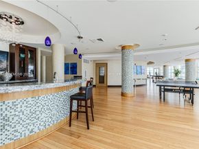 253 NE 2nd St 1007, Miami FL 33132