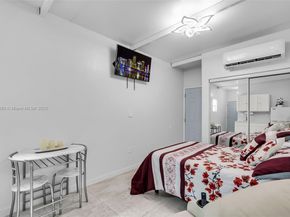 351 E 13th St, Hialeah FL 33010