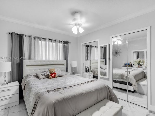351 E 13th St, Hialeah FL 33010