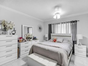 351 E 13th St, Hialeah FL 33010