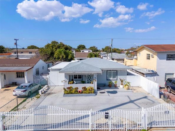 351 E 13th St, Hialeah FL 33010