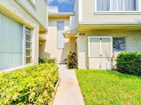 8105 Lagos De Campo Blvd J2, Tamarac FL 33321