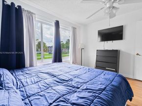 8105 Lagos De Campo Blvd J2, Tamarac FL 33321