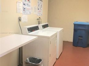 8962 S Hollybrook Blvd 202, Pembroke Pines FL 33025