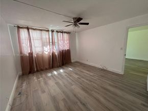 8962 S Hollybrook Blvd 202, Pembroke Pines FL 33025