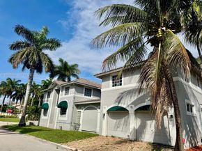 851 N 11th Ave, Hollywood FL 33019