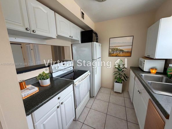 16508 NE 26th Ave 201, North Miami Beach FL 33160