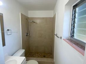 6901 Thomas St, Hollywood FL 33024