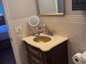 2731 NE 14th St Cswy 324, Pompano Beach FL 33062