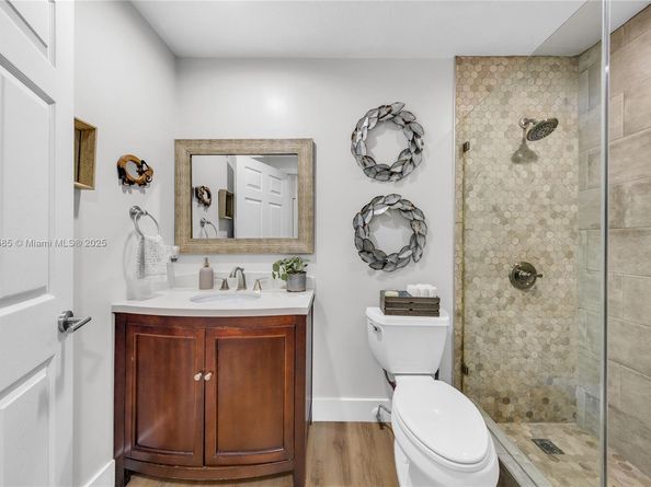 14682 Vista Luna Dr, Davie FL 33325